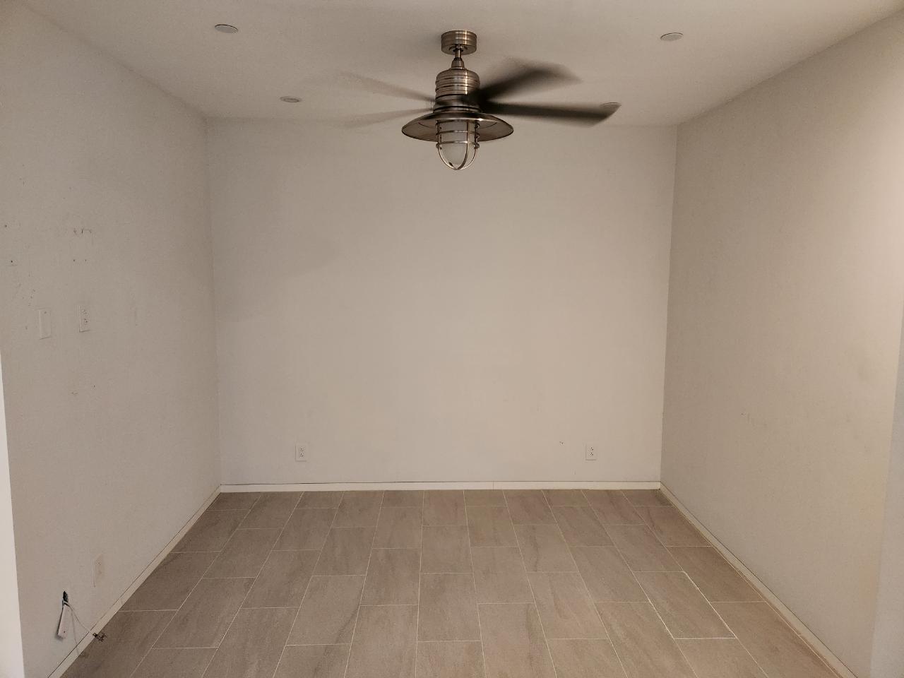 i-/Property/53800/53800-21.jpg