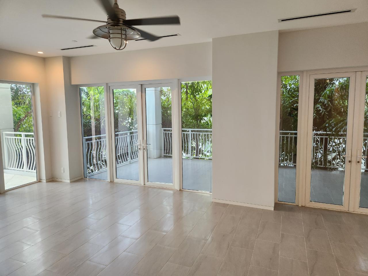 i-/Property/53800/53800-8.jpg