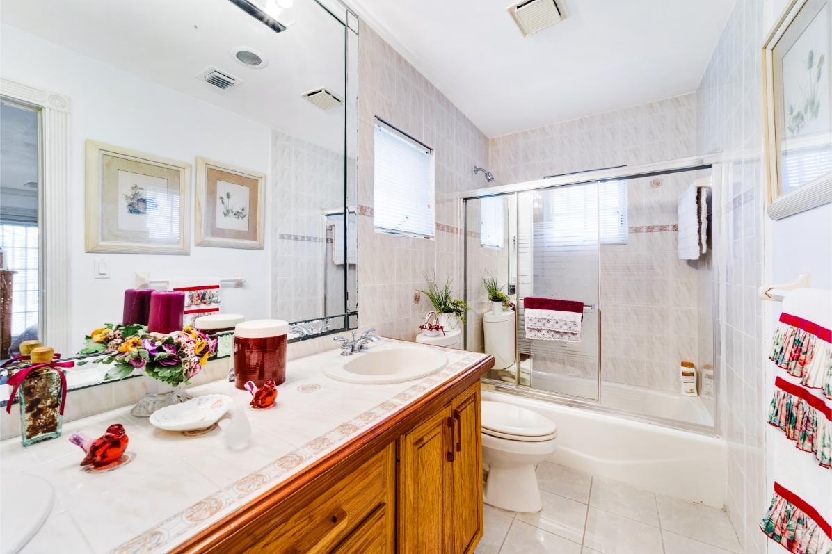 i-/Property/55379/55379-14.jpg
