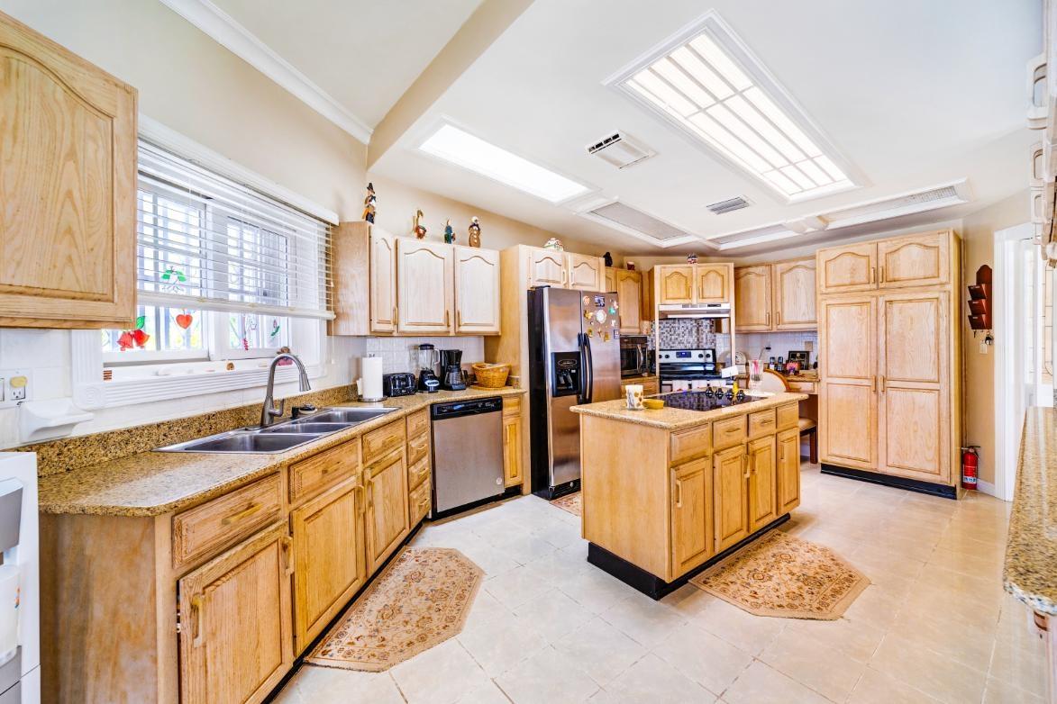 i-/Property/55379/55379-3.jpg