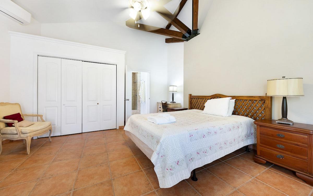 i-/Property/55822/55822-64.jpg