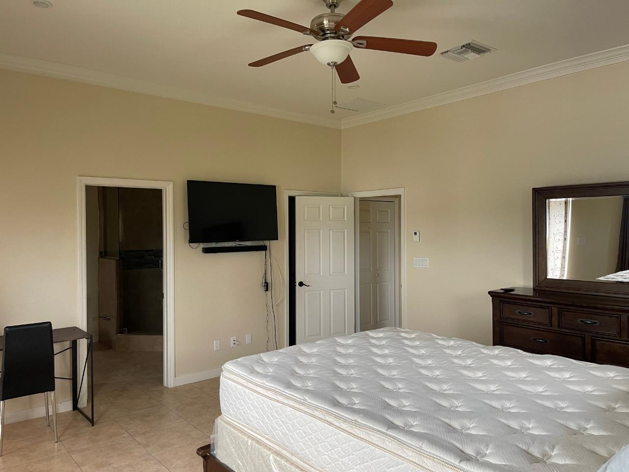 i-/Property/56470/56470-22.jpg