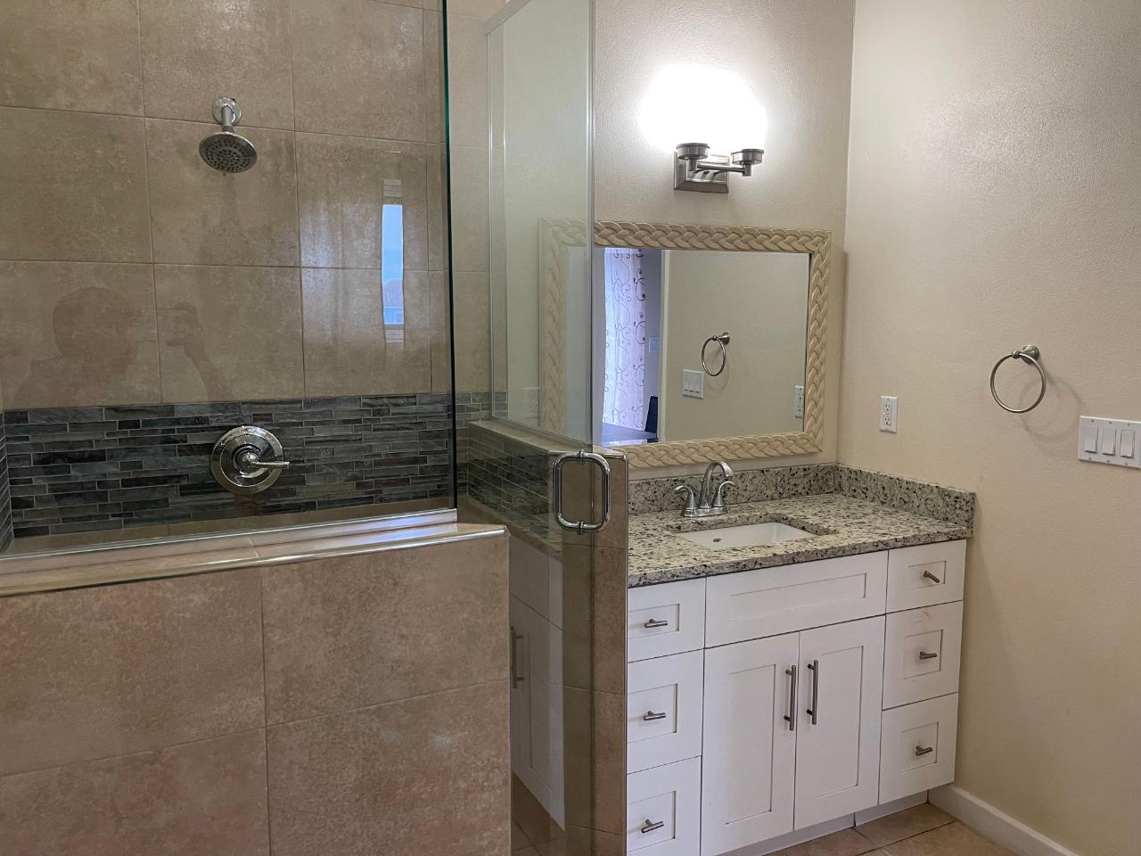 i-/Property/56470/56470-26.jpg