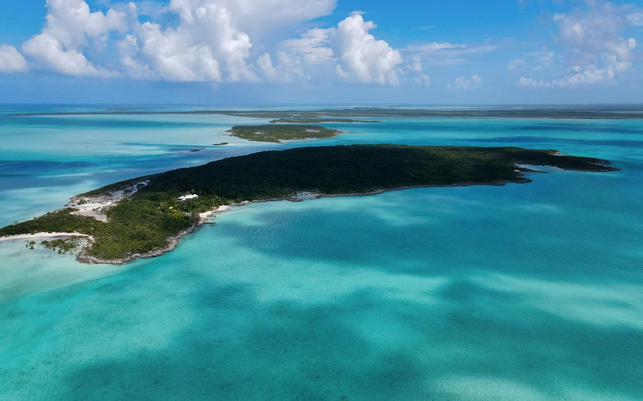 Clove Cay | The Isles Group